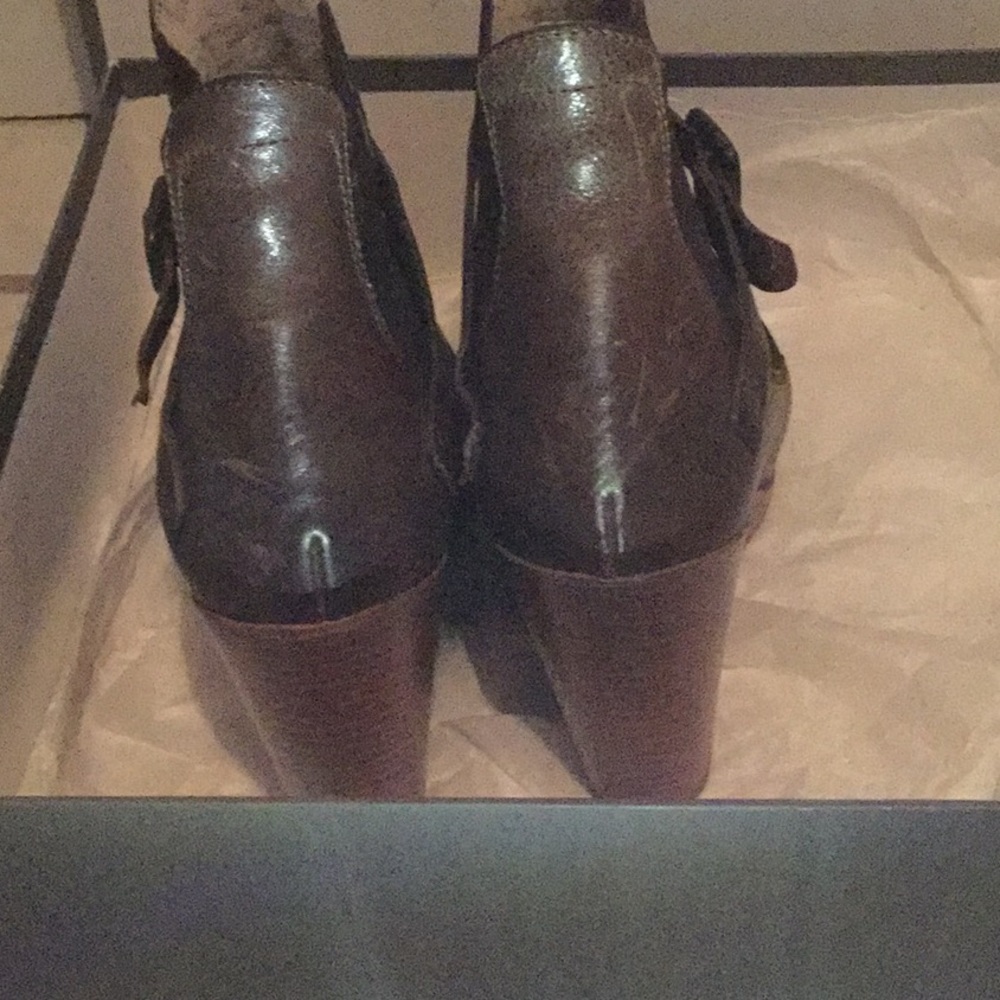 UGG Australia Bilancia Boots 👢 EUC Size 9 - Picture 6 of 8